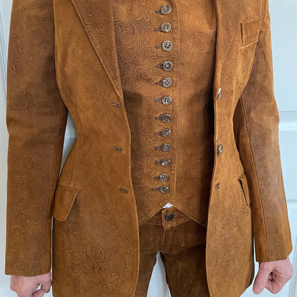 Norma Kamali OMO Vintage Embossed Leather 3 piece suit Size 4